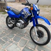 Yamaha xt600e