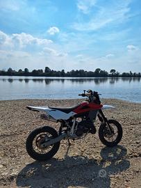Husqvarna SM 125