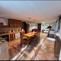 Graziosa tavernetta arredata