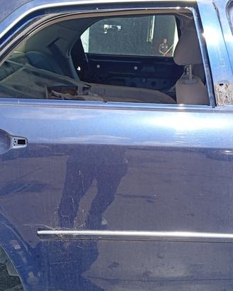 CHRYSLER 300C PORTA POSTERIORE DX