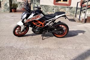 Ktm duke 390