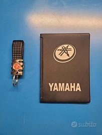 porta documenti moto e portachiavi yamaha