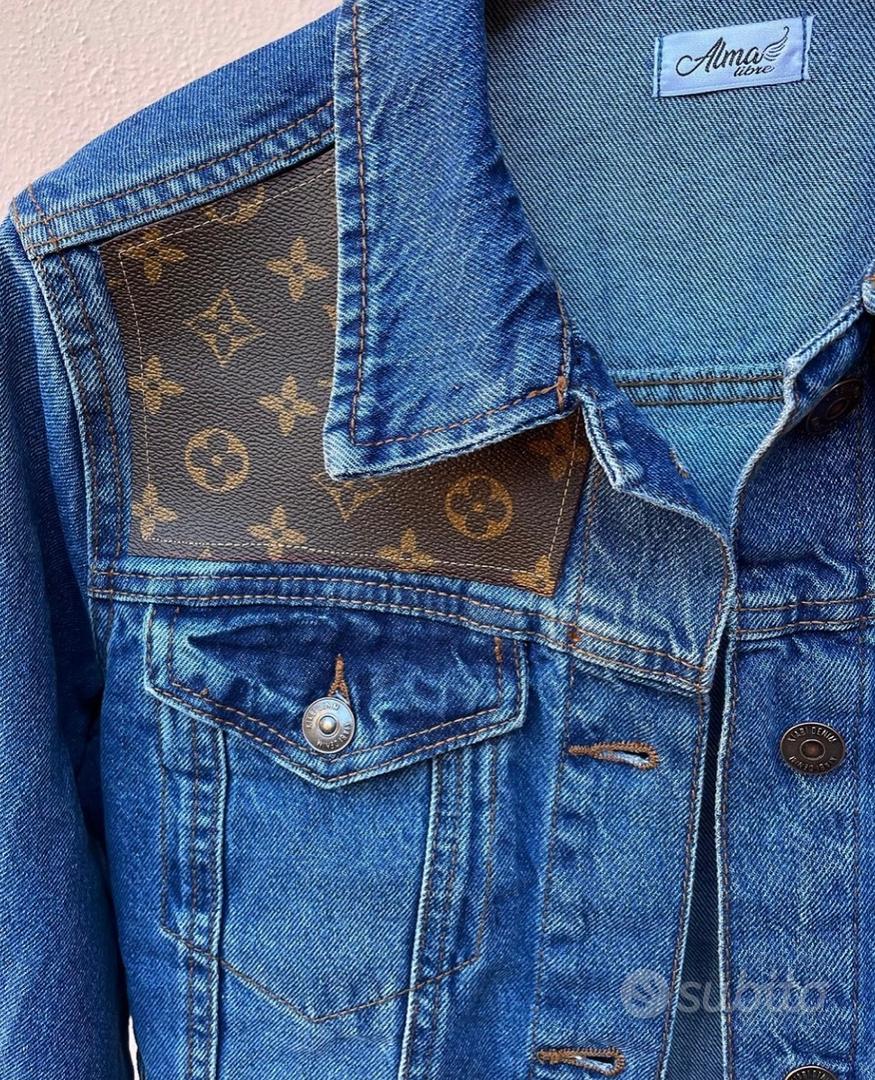 CAMICIA DI JEANS customizzata Louis Vuitton - Abbigliamento e Accessori In  vendita a Lodi