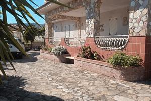 Villa a 800 mt dal mare