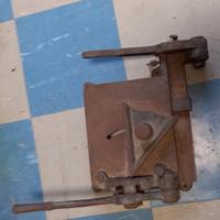 taglierina e rifilo manuale per righe di piombo 