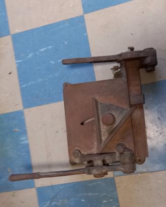 taglierina e rifilo manuale per righe di piombo 