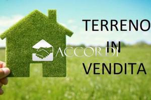 Rif.FPT1- terreno agricolo montebelluna