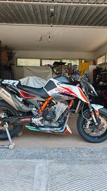 KTM Duke 890r