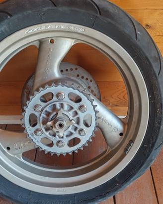 Ducati Supersport 600 ruota posteriore completa