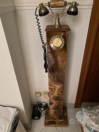 Telefono colonna in marmo onice vintage
