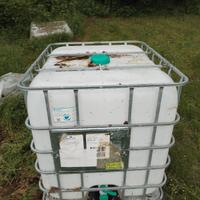 Cisterna 1000 litri ideale per raccolta acqua.