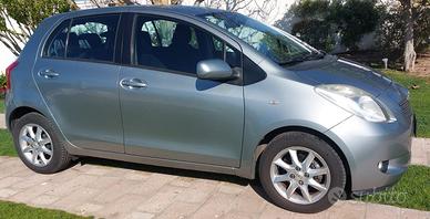 Toyota Yaris 1.3  5 porte