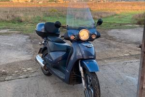 Aprilia Scarabeo GT 250