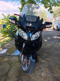 Suzuki Burgman 650 Executive