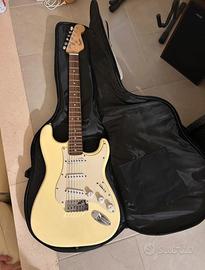 Chitarra Squier by Fender: Bullet Strat