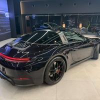 PORSCHE 992 Targa 4 GTS 992.2