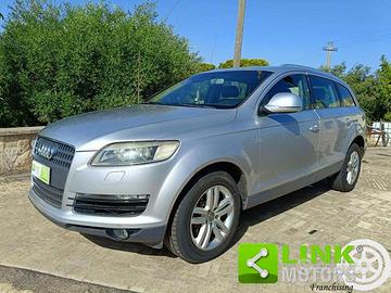 AUDI Q7 3.0 V6 TDI 233CV quattro tiptronic