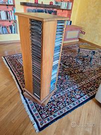 Torre porta CD girevole in legno - 140 posti