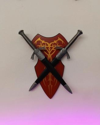 Coppia Pugnali daghe fantasy con espositore
