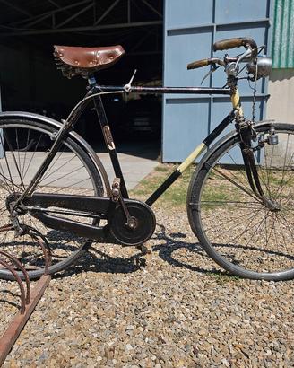 Suzzi sportiva anni 50