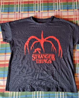 T-shirt Stranger Things