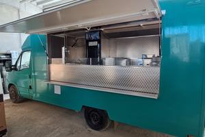 AUTONEGOZIO paninoteca ambulante food truck