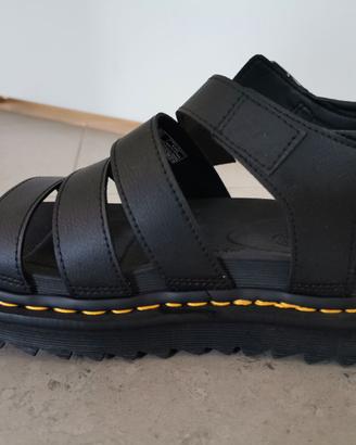 SANDALO DR.MARTENS