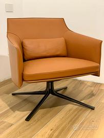 Poltrona Poliform Stanford in cuoio