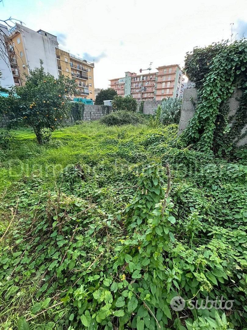 Terreno edificabile 1000mq a Giarre - Vista 2