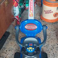 Triciclo bambino senza pedali