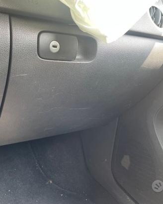 Cassetto portaoggetti Volkswagen Tiguan 2009