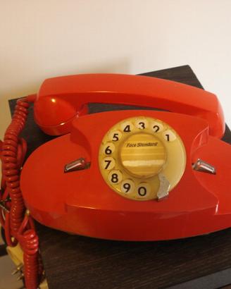 Telefono SIP ITT Rosso (vintage anni 70)
