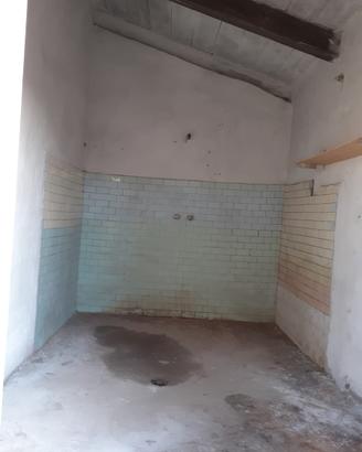 Monolocale uso magazzino