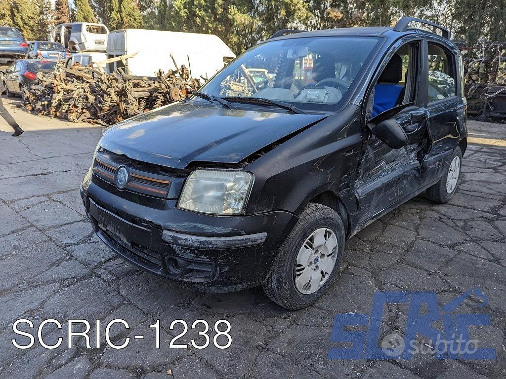 Subito - Autodemolizione Ferrarini by SCRIC - FIAT PANDA 169 1.1 54CV 03-12  - Ricambi - Accessori Auto In vendita a Lecce