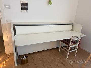 Letto a scomparsa Clei con scrivania