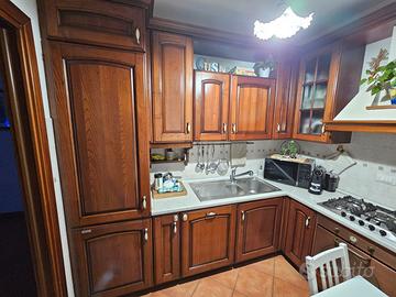 Cucina in legno DI IORIO 