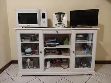 Credenza 