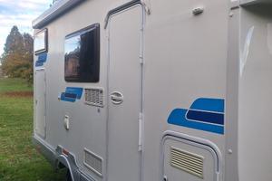 Camper Eliot