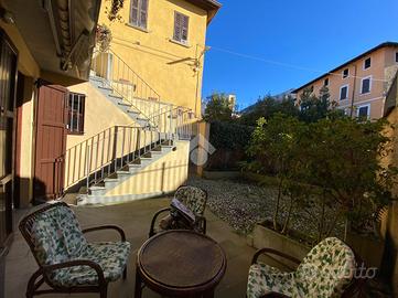 CASA SEMINDIPENDENTE A SULZANO