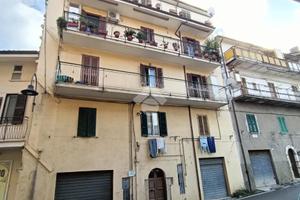 3 LOCALI A CARPINETO ROMANO