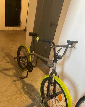 Bicicletta Bmx BTWIN bambino 9-14