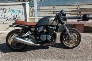 Suzuki gsx750 caré racer