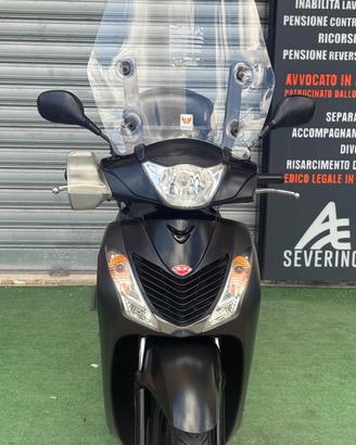 Honda SH 150 Doppio disco