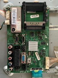 Tv samsung LE32B350 per pezzi di ricambio lcd rott