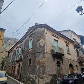 CASA DI CORTE A BONEA