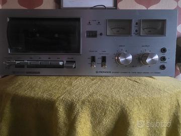 stereo cassette