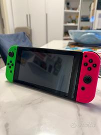 Nintendo switch con Micro SD 250GB e custodia