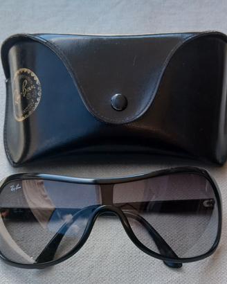 occhiali da sole Ray Ban 