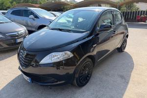 Lancia Ypsilon 1.2 69 CV 5 porte Km Certificati