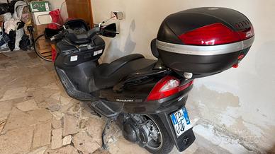 Suzuki burgman An 400